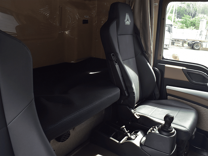 Шторный фургон на шасси Howo T5G